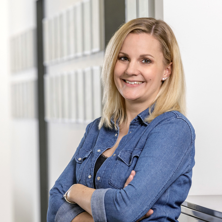 portrait_bertschi_steffi